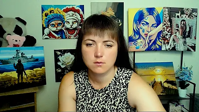 Snapshot of Darina_M_ chatting on 7, 7, 2026 Darina M online show from 7, 7, 2026