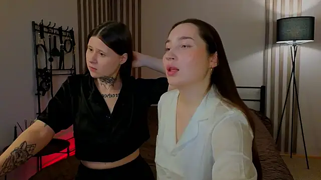 Snapshot of domDani_subMay chatting on 15, 3, 2025 domDani subMay online show from 15, 3, 2025