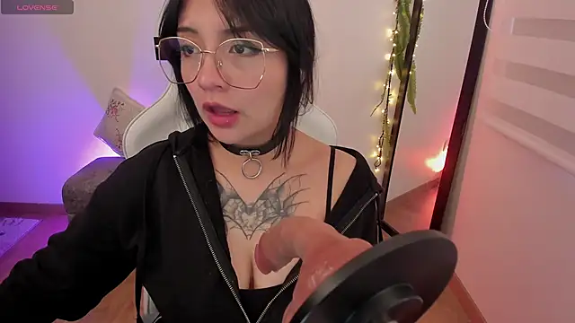 Hannya moon online show from 23, 4, 2026