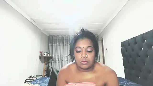 Indianmayaxoxo online show from 23, 7, 2026