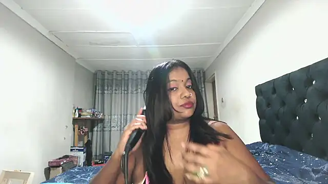 Indianmayaxoxo online show from 28, 11, 2025