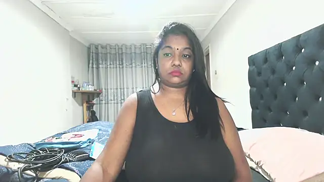 Indianmayaxoxo online show from 8, 5, 2026