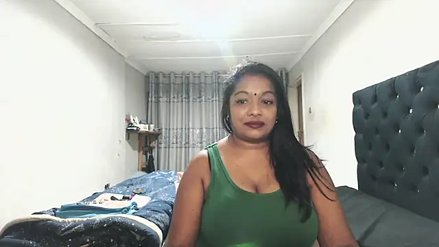 Indianmayaxoxo online show from 6, 6, 2026