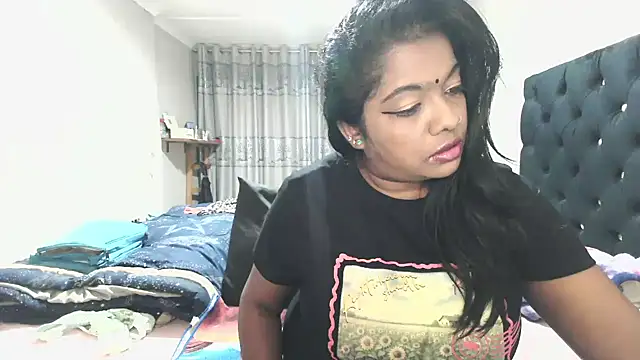 Indianmayaxoxo online show from 2, 7, 2026