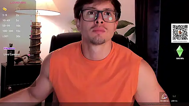 Snapshot of ADAM_BOUTON_ chatting on 5, 11, 2025 ADAM BOUTON online show from 5, 11, 2025