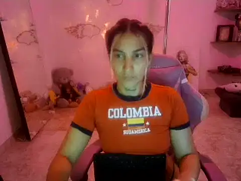 Snapshot of mandy_berrys chatting on 18, 6, 2026 mandy berrys online show from 18, 6, 2026