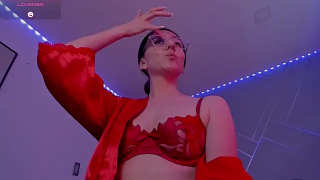 Snapshot of Ich_Bin_Julia chatting on 1, 2, 2025 Ich Bin Julia online show from 1, 2, 2025