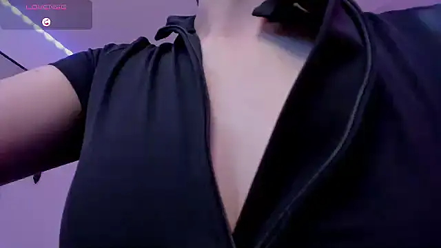 Snapshot of Ich_Bin_Julia chatting on 16, 1, 2025 Ich Bin Julia online show from 16, 1, 2025