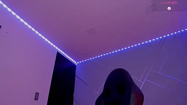 Snapshot of Ich_Bin_Julia chatting on 19, 2, 2025 Ich Bin Julia online show from 19, 2, 2025