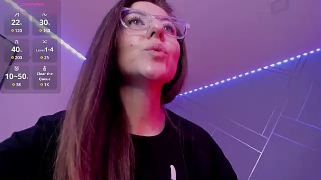 Snapshot of Ich_Bin_Julia chatting on 6, 2, 2025 Ich Bin Julia online show from 6, 2, 2025