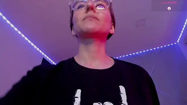 Snapshot of Ich_Bin_Julia chatting on 28, 2, 2025 Ich Bin Julia online show from 28, 2, 2025