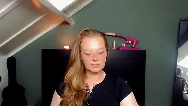 roxanna24 online show from 26, 4, 2026