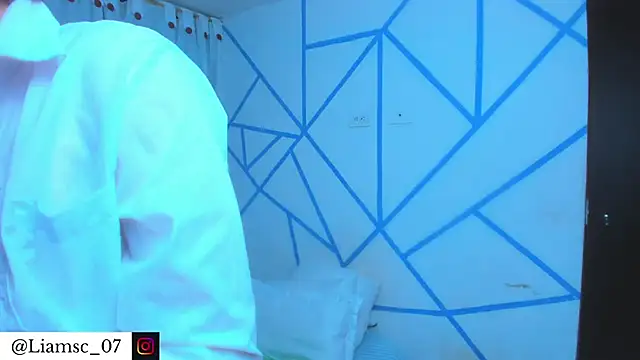 liam scott77 online show from 2, 2, 2026