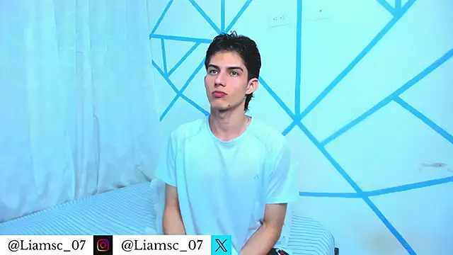 Snapshot of liam_scott77 chatting on 3, 6, 2026 liam scott77 online show from 3, 6, 2026