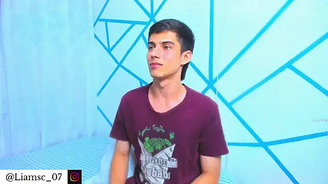 Snapshot of liam_scott77 chatting on 16, 11, 2025 liam scott77 online show from 16, 11, 2025