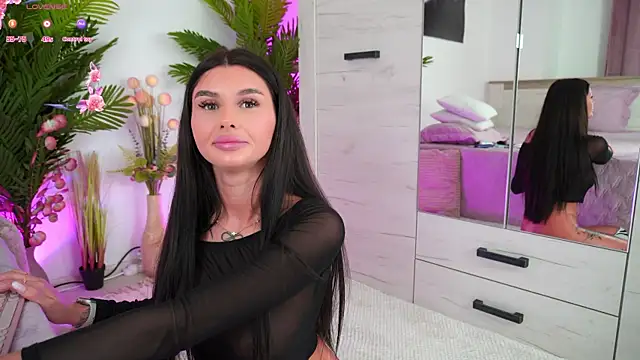 EmilyHudsson 1 online show from 25, 2, 2025