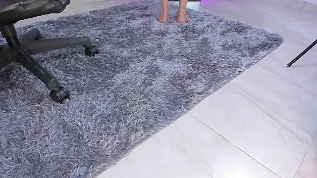 selena robertss  online show from 9, 2, 2026