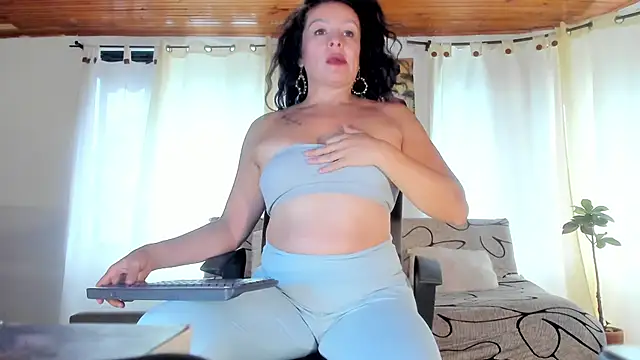 Snapshot of DevonShaw_ chatting on 15, 5, 2026 DevonShaw online show from 15, 5, 2026