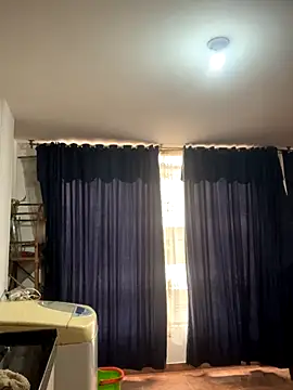 Freya Artemisa online show from 6, 11, 2025