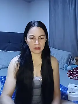 renata hot1 online show from 11, 7, 2026