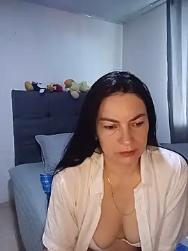 renata hot1 online show from 25, 5, 2026