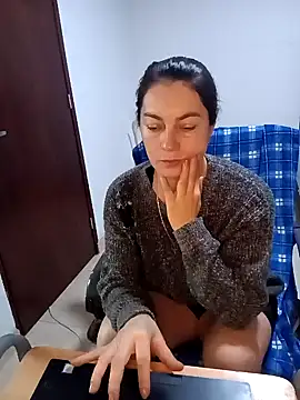 renata hot1 online show from 12, 2, 2025