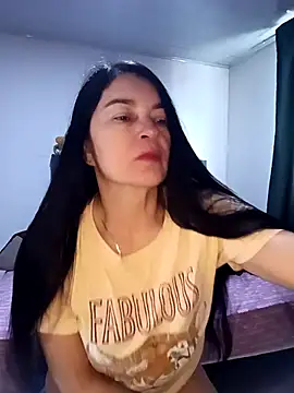 renata hot1 online show from 6, 11, 2025