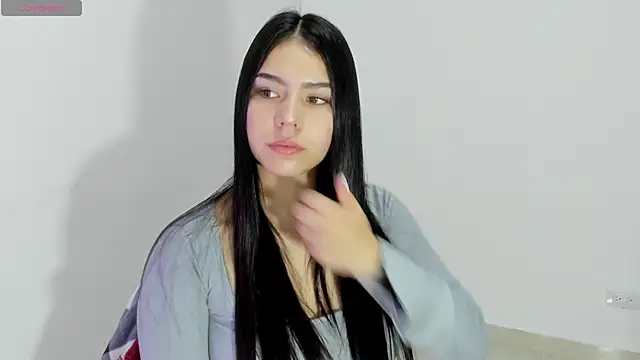 Natasha su  online show from 16, 2, 2025