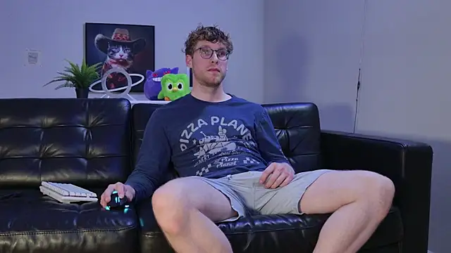 BlueEyedTallGuy94 online show from 18, 10, 2025