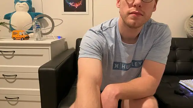 BlueEyedTallGuy94 online show from 14, 12, 2024