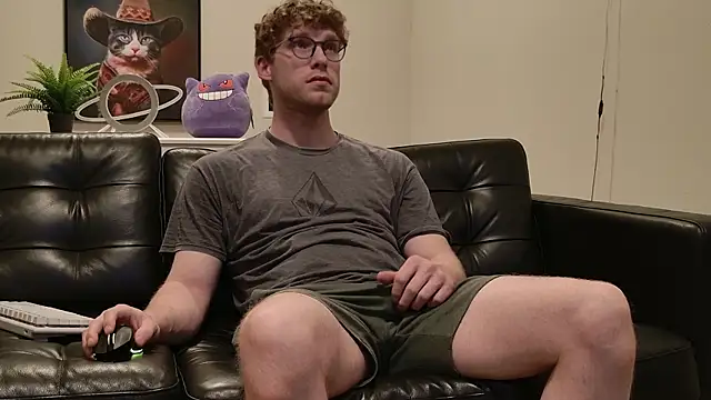 BlueEyedTallGuy94 online show from 31, 10, 2025