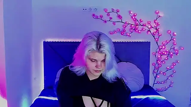 JoannLowe online show from 1, 4, 2026