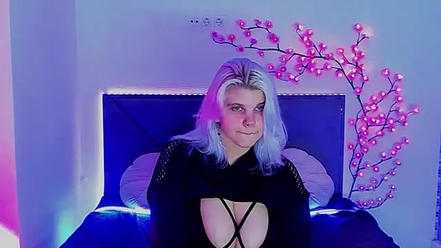 JoannLowe online show from 23, 2, 2026