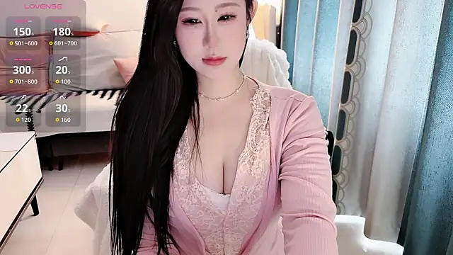 QQ-tutu online show from 28, 11, 2025