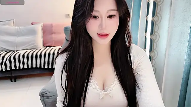 QQ-tutu online show from 26, 10, 2025