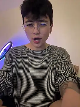 Snapshot of Ashley_Chriss chatting on 13, 3, 2025 Ashley Chriss online show from 13, 3, 2025