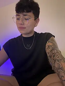 Snapshot of Ashley_Chriss chatting on 1, 3, 2025 Ashley Chriss online show from 1, 3, 2025