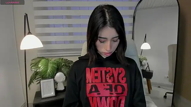 Catyloves online show from 25, 3, 2026