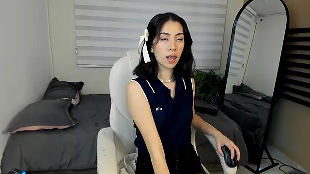 Catyloves online show from 9, 1, 2026