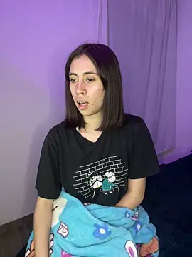 Catyloves online show from 31, 1, 2025