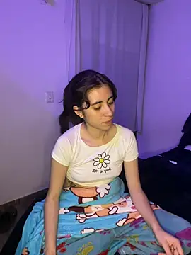 Catyloves online show from 7, 1, 2025