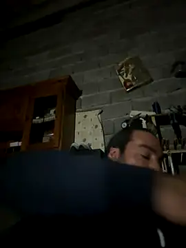 Snapshot of ros217 chatting on 31, 10, 2025 ros217 online show from 31, 10, 2025