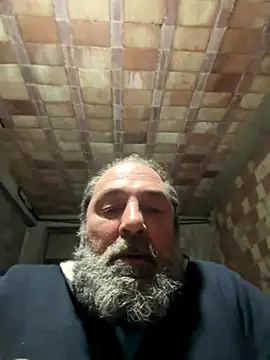 Snapshot of ros217 chatting on 11, 11, 2025 ros217 online show from 11, 11, 2025