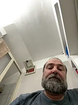 Snapshot of ros217 chatting on 14, 10, 2025 ros217 online show from 14, 10, 2025