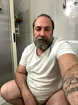 Snapshot of ros217 chatting on 7, 11, 2025 ros217 online show from 7, 11, 2025