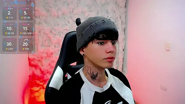 Tayson Rivers online show from 25, 10, 2025