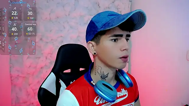 Tayson Rivers online show from 10, 11, 2025