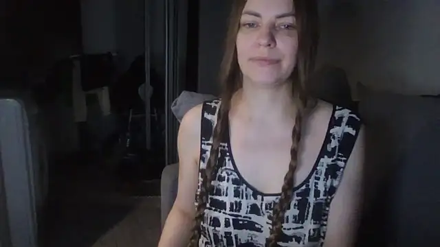 AnnaDiamond1 online show from 4, 4, 2026