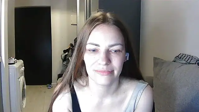 Snapshot of AnnaDiamond1 chatting on 17, 7, 2026 AnnaDiamond1 online show from 17, 7, 2026