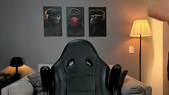 ApoloMakris online show from 1, 12, 2025